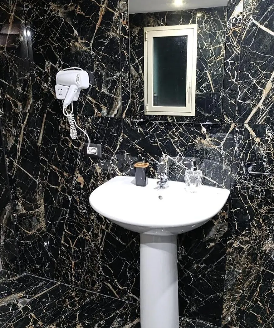 Hotel Porta Garibaldi 1 Aeroporto di Catania Fontana Rossa