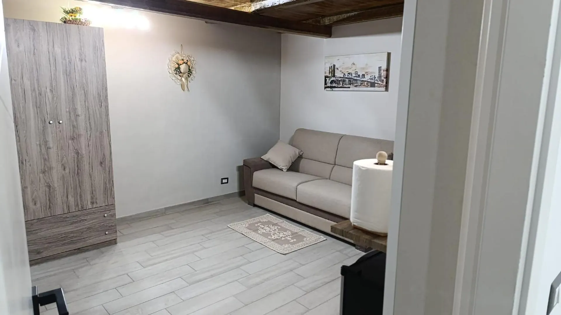 Hotel Porta Garibaldi 1 Aeroporto di Catania Fontana Rossa Affittacamere