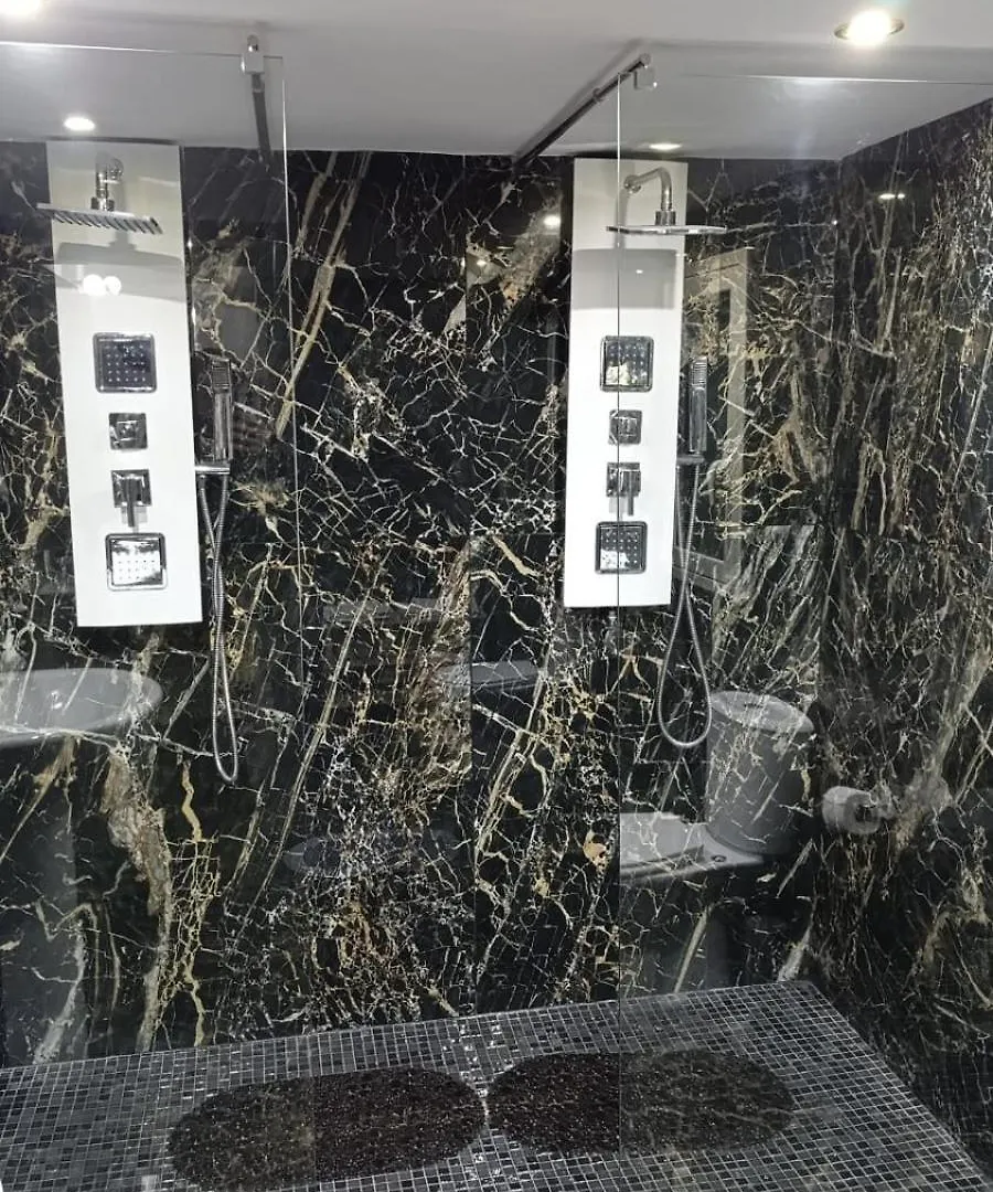 Affittacamere Hotel Porta Garibaldi 1 Aeroporto di Catania Fontana Rossa